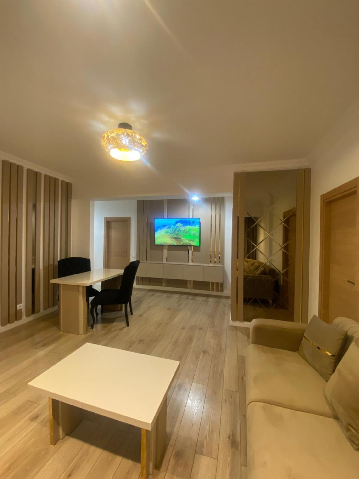 Elegant Suite - Titan Park Bucureşti Eksteriør bilde