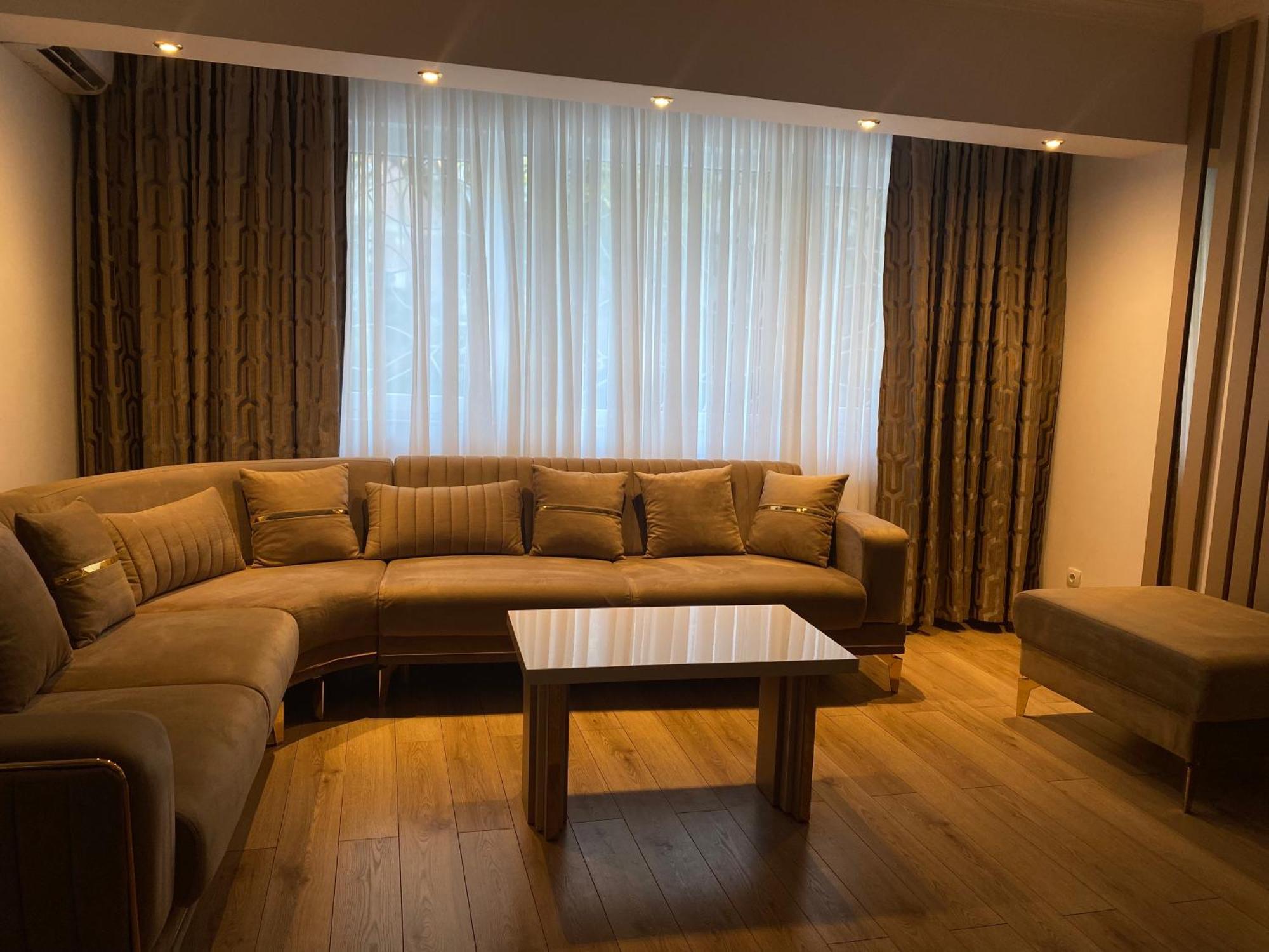 Elegant Suite - Titan Park Bucureşti Eksteriør bilde