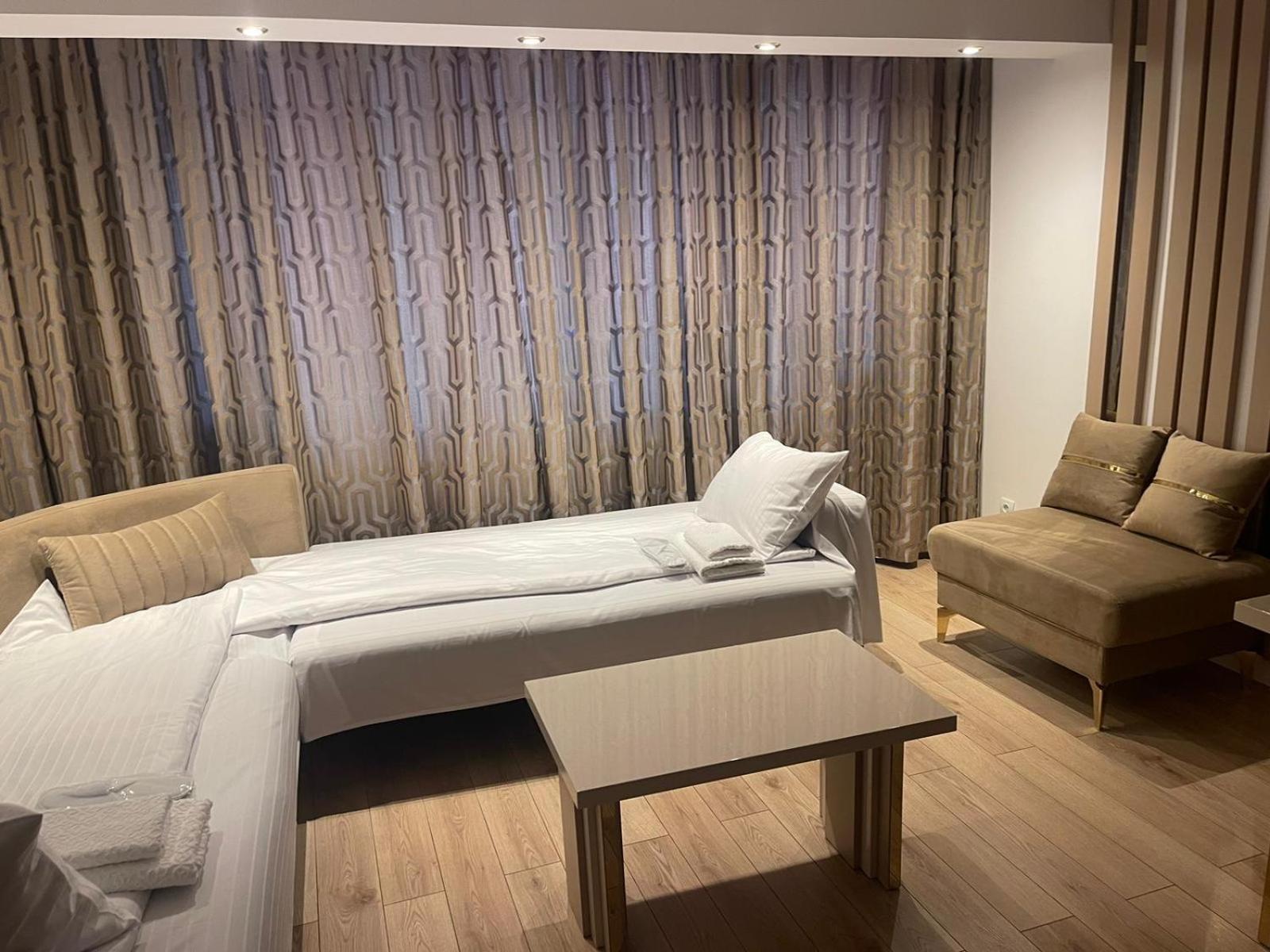 Elegant Suite - Titan Park Bucureşti Eksteriør bilde